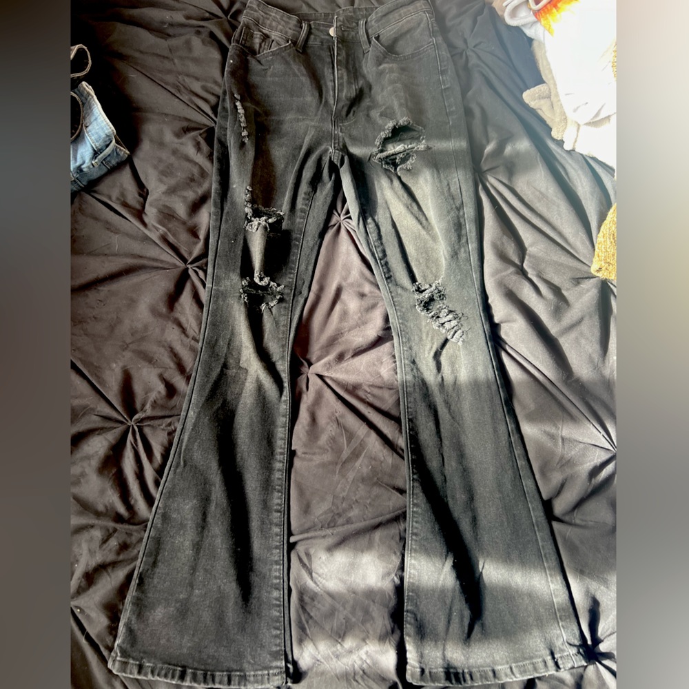 Black flared bodycon jeans